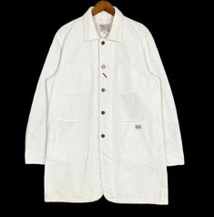 Smith American Chore Jacket Union Made Workers Jacket White Size Large  * Made in : China * Size on Tag : XL * Manual Measurement (inch) : Chest 21, Length 35, Shoulder 18.5, Sleeve 24, Hem 24. * Recommended for Size : Large (L) & (M) Medium * Color : White * Condition : Excellent with all over washable stains (will dry clean before shipping). * See photos for details. * Free Defect : No Holes, No Tears, No Faded. 88XX Workers Jacket, Worker Jacket, Chore Jacket, Union Made, Favorite Outfit, Mens Jackets, Art Collection, Bathing Beauties, Jackets & Coats