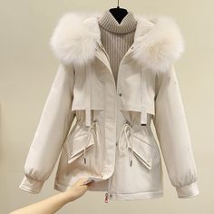 Winter Hooded Parka With Drawstring, Hooded Winter Parka With Drawstring, White Drawstring Winter Outerwear, Fur Jacket Women, Parka Women, Fur Parka, Cooler Look, Womens Parka, Outwear Jackets