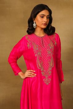 Fuchsia asymmetric tunic with paisley embroidery using dabka, bullion, coins and thread work. - Aza Fashions Asymmetric Tunic, Paisley Embroidery, Bullion Coins, Pink Tunic, Dupion Silk, Fashion App, Silk Embroidery, Thread Work, Womens Tunics