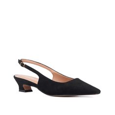 TORGEIS-Bernadette Pump Highlight a number of ensembles with the Bernadette pump from Torgeis. The classic slingback silhouette and square toe evoke vintage vibes to bring to your workwear or formal wardrobe. Low Heel Dress Shoes, Vintage Vibes, Black Pumps, Low Heels, Work Wear, Dress Shoes, Pumps, Bring It On, Wardrobe