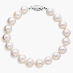 Complement her freshwater pearl strand with this matching 7" freshwater cultured pearl bracelet enhanced with a secure 14k white gold safety clasp. Cultured Pearl Bracelet, Pearl Strand, Pearl Strands, Blue Nile, The Pearl, Pearl Bracelet, Fresh Water, Freshwater Pearls, Jewelry Bracelets