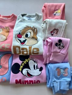 Get ready for cozy and cute with our Disney Character Sweat Set! This two-piece set will keep you warm, thanks to its fleece lining. The top features a playful graphic, while the bottoms showcase an embroidered design. Perfect for lounging or showing off your love for Disney. (Plus, it's perfect for your next Disney marathon!) Grab yours now! *DISNEY ITEMS ARE FINAL SALE