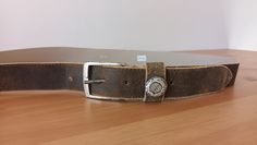 "Vintage Men's Brown/Tan Leather Belt. Material: genuine leather. Made in Italy. Color: brown. Solid print. \"Old Look\" style belt. Square Silver Buckle. Measurements: Length of the strap - 122 cm / 48.03 inches Width of the belt - 3.5 cm / 1.37 inches Buckle length - 4 cm x 5 cm/ 1.57 inches/1.96 inches. Very good vintage condition." Tan Leather Belt, Tan Belt, Genuine Leather Belt, Suspender Belt, Suspenders, Look Fashion, Tan Leather, Leather Belt, Vintage Men