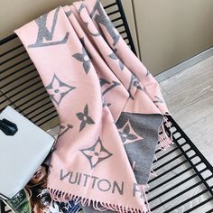 PRODUCT��DETAILS Includes Shipping bags, dustbag sleeper, care manual, booklet, tag. Lv Scarf, Louis Vuitton Scarf, Hand Bags For Women, Long Shawl, Luxury Scarves, Designer Scarves, Warm Scarf, Timeless Handbag, Evening Clutch Bag