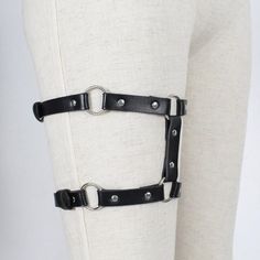 Thigh Harness, Leg Garters, Harajuku Punk, Harness Belt, Leg Harness, Leg Garter, Leather Suspenders, Bob Hairstyles For Fine Hair, Gothic Accessories