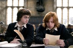 Harry Potter y el cáliz de fuego cuarta película Rupert Grint Ron Weasley, The Golden Trio, Ron And Harry, Daniel Radcliffe Harry Potter, Jean Dujardin, Harry Potter Wall, Harry And Hermione, Harry Potter Ron, The Goblet Of Fire