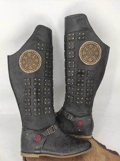 Leather Festival Boots With Rivets, Leather Boots With Rivets For Festivals, Festival Leather Boots With Rivets, Leather Boots With Rivets For Cosplay, Viking Style Leather Boots For Cosplay, Viking Boots, Medieval Boots, Retro Boots, Festival Boots