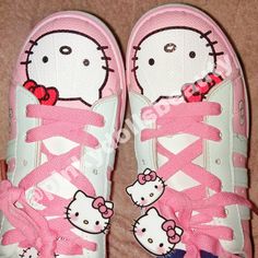 Classic Pinky Hello Kitty sneakers <3 Material: PU/Leather Note: These are EU sizes Hello Kitty Sneakers, Hello Kitty Shoes, Fabric Suppliers, 2000s Fashion, Y2k Aesthetic, Pu Leather, Hello Kitty, Kitty, Sneakers