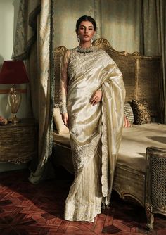 Embellished Bridal Saree with Blouse in Premium Gold Desiner Sarees, Handloom Weaving, Raw Silk Fabric, White Saree, Pakistani Bridal Dresses, Kanjivaram Sarees, Cream Silk, Silk Sarees Online, Pakistani Bridal