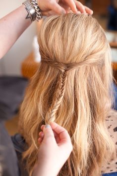 DIY hairstyles for straight hair (photos by Kurt Manley) Pin Straight Hair, Fishtail Braid, Hair Done, Fish Tail Braid, Hair Envy, Great Hair, Gorgeous Hair, Pretty Hairstyles