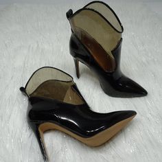 Jessica Simpson Black Periya Faux Leather Pointed Toe Booties 7m In Excellent New Condition Only Worn To Try On Patent Black With Clear Area Jessica Simpson Boots, Soft Leather Boots, Half Boots, Jessica Simpson Heels, Lug Sole Boots, Western Booties, Platform Ankle Boots, Jessica Simpson Shoes, Brown Ankle Boots