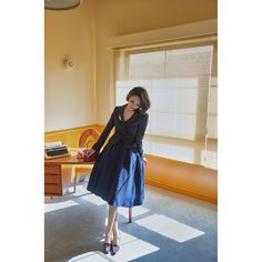 <Item>



 Jacket

 skirt






 <Size> 






























 Jacket



 XS size



 Length: 50cm

 Shoulder width: 37cm

 Bust: 84cm

 Waist: 68cm

 Sleeve length: 57cm




 S size



 Length: 52cm

 Shoulder width: 38cm

 Bust: 88cm

 Waist: 72cm

 Sleeve length: 58cm




 M size



 Length: 53cm

 Shoulder width: 39cm

 Bust: 92cm

 Waist: 76cm

 Sleeve length: 58cm




 L size



 Length: 53cm

 Shoulder width: 40cm

 Bust: 96cm

 Waist: 80cm

 Sleeve length: 59cm







 skirt Silver Screen Actresses, 50s Look, Fluffy Skirt, Belle Silhouette, Retro Jacket, Silver Screen, Navy Blue Dresses, Short Jacket, New Dress