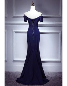 10% off now! Shop long simple evening dress in blue mermaid style online. Sheprom offers formal, party, casual & more style dresses to fit your special occasions. Blue Satin Prom Dress, Simple Evening Dress, Blue Prom Dresses, Navy Blue Prom Dresses, Mermaid Sweetheart, Long Formal Gowns, Evening Dress Floor Length, Long Evening Dress, Blue Mermaid