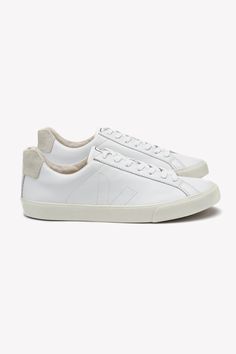 Toxic Clothing, Veja Esplar, Veja Sneakers, White Leather Sneakers, Sustainable Fashion Brands, Leather Trainers, Vans Old Skool Sneaker, White Sneakers, Sneakers White