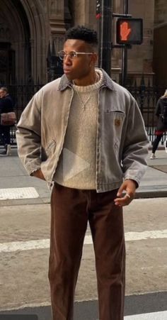 Brown Guys Outfit, Blue And Brown Mens Outfit, Black Guy Fall Outfits, Trendy Outfit For Men, European Man Outfit, Men’s Knit Sweater Outfit, Mens Trucker Jacket Outfit, Types Of Styles Fashion Aesthetic Men, Mens Outfits Winter Street Fashion