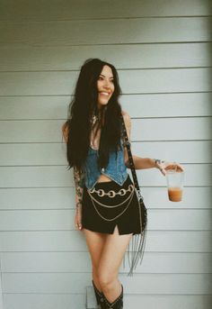 Edgy Western Style Concert, Folk Rock Concert Outfit, Welcome To Rockville Outfit, Cowgirl Outfits Black Boots, Crane Wives Concert Outfit, Country Punk Outfits, Bluesfest Outfit, Black Boots Western Outfit, Rock Country Aesthetic