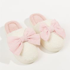 Sincerely Jules Slippers Size M/L *Nwt* *Stock Photo Is Similar Representation & Color Only *Similar To Altard State Bonnie Bow Slippers Bow Slippers, Sincerly Jules, Cozy Slippers, Preppy Shoes, Wedding Branding, Bedroom Slippers, Cute Slippers, Sincerely Jules, Pink Girly Things