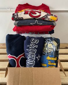 All American Pro Sports Teams Sweatshirts This mix includes 3 sweatshirts from all of America's most popular sports teams from the NBA, NFL, MLB, and NHL. It may also include a smaller percentage of popular college teams of the same sports. You can expect to have at least two crewneck sweatshirts and one hoodie in a three-pack. We are a wholesaler and DO NOT launder our clothing before resale. This is why we can have such low pricing for each sweatshirt. Unfortunately, we do not accept returns a Cheap Long Sleeve Sports Fan Sweatshirt, Cheap Urban Sports Sweatshirt, Throwback Fan Merchandise Sweatshirt For Sports Season, Vintage Sweatshirt For Sports Season, Team-colored Throwback Hoodie For Sports, Vintage Sweatshirt For Sports Season Fan Merchandise, Vintage Fan Gear T-shirt For Sports Season, College Bed, Bed Party