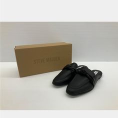 Brand New In Box Steve Madden Clogs & Mules, Black Leather Mules, Leather Mules, Shoes Brand, Mule Clogs, Mules Shoes, Steve Madden Shoes, Shoe Brands, Mule