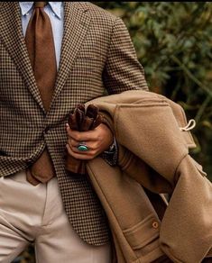 Tweed Jacket Outfit, Classy Outfits Men, Gents Fashion, Mens Casual Dress Outfits, Glen Plaid, Roll Neck Sweater, Mens Fashion Suits, Closet Fashion