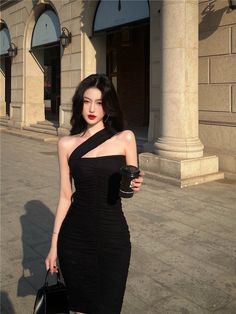 Korean Dress Elegant, Simple Prom Dresses, Party Mini Dresses, Minimal Dresses, Gaun Koktail, Simple Prom Dress, Lace Dress Vintage, Bridesmaid Dresses Prom, Long Sleeve Knit Dress