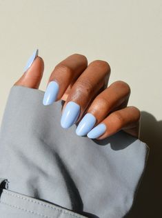 Perry tows the line between periwinkle and cornflower blue. This soft and unique shade is trending for spring (and beyond!), pairing exceptionally well with other pastels as well as darker colors. Launched exclusively on the runways at New York Fashion Week SS24, Paintbox Press Ons are here to elevate your look and change the DIY nail game. Our collection of Ready-to-Wear nails was created at the iconic Paintbox studio in NYC — designed by the tastemakers in nail art and favored by editors and c Periwinkle Gel Nails, Matte Periwinkle Nails, Gel Nails Periwinkle, Dark Periwinkle Nails, Periwinkle Nail Polish, Cleansing Pads, Gel Press, Use Of Plastic, Nyc Design