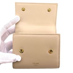 ◆100% (Genuine)◆ Iem No. Z0007404 Brand CELINE Item Tri-fold wallet Model Small trifold Type Compact wallet Gender Women Color beige Material leather Accessories None Size cm (approx.): W10.5 x H8.5inch (approx.): W4.1 x H3.3 Item Rank AB rank Condition 【Outside/Other】 (Surface)Rubbed(corners and edges) cracks (shape) good 【Inside/Other】 (Inner)Stain、Rubbed (Smell) Storage odor If you have any questions about the product details, please contact us at any time. I will update item description for you. CELINE Tri-fold wallet Small trifold beige Women JASH Mark certification What is the JASH Mark? "JASH" is an abbreviation for "Japan ".It means that the mark certifies that the item is a "used item sold by an honest Japanese company". We are a certified store Only stores in Japan certified by t Cheap Elegant Wallet For Everyday Use, Corner Closet, Compact Wallet, Celine Wallet, Gucci Shoulder Bag, Balenciaga Bag, Celine Bags, Trifold Wallet, Tri Fold