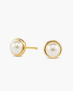 Take your pearly fit to the next level with these men’s pearl earrings. Our gold Bezeled Pearl Earrings have a shiny gold rim around a 6mm natural shell pearl for a subtle and sophisticated style. Gold And Pearl Earrings, Pearl Crafts, Solid Gold Chains, Diamond Simulant, Silver Shop, Hypoallergenic Earrings, Pearl Stud Earrings, Pendant Bracelet, Pearl Studs