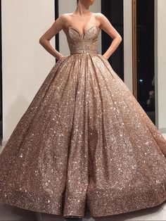 Ball dress V-neck and floor length ball dress Graduation Ball Dress, Ball Gown Gold, Sparkly Ball Gown, Champagne Ball Gown, Colored Wedding Gowns, Fantastic Dress, Golden Gown, Debut Ideas, White Bridal Gown