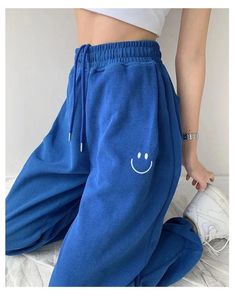 Smiley Embroidery Sweatpants – Tomscloth Smiley Embroidery, Baggy Fashion, Sweatpants Women, Y2k Aesthetic Fashion, Soft Girl Outfits, Joggers Black, Harajuku Outfits, Baby Tees Y2k, Gothic Clothes