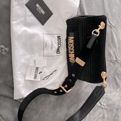 Moschino Black Velvet Bag, Medium Size. Great Condition As I’ve Used It Twice Maybe. Designer Leather Bag With Logo Strap, Luxury Leather Bags With Logo Strap, Designer Black Shoulder Bag With Logo Strap, Black Luxury Shoulder Bag With Logo Strap, Luxury Black Shoulder Bag With Logo Strap, Designer Black Bags With Logo Hardware, Black Designer Bags With Logo Hardware, Evening Bags With Logo Strap, Black Leather Bag With Logo Strap