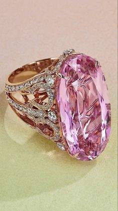 Fancy Pink Diamond Ring, Pink Jewellery, Pink Diamonds Engagement, Gem Rings, Kunzite Ring, Neck Pieces Jewelry, High Fashion Jewelry, Unique Diamond Rings