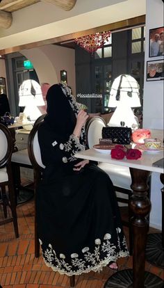 Hijab Prom Dress, Crystal Wedding Dresses, Abaya Outfit, Muslim Culture, Abaya Design