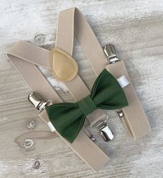 Dapper Adjustable Bow Tie For Weddings, Adjustable Bow For Groom, Adjustable Bow Tie For Groom, Adjustable Dapper Bow For Wedding, Adjustable Dapper Wedding Bow, Green Bow Tie For Wedding And Father's Day, Green Bowtie, Bow Tie Ring, Wedding Ring Bearer Outfit