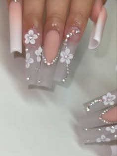 Long Pink Acrylic Nails With Diamonds, Simple Acrylic Nails Coffin, Mail Inspo 2022, Acrylic Nails With Diamonds, Birthday Nail Designs Bling, Sparkly Pedicure, Diamond Nail Designs, Quince Nails, Extra Birthday Nails