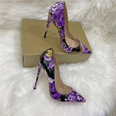 Superfine heel 8cm 10cm 12cm Women's pointed Saros purple high heels, 12cm high heels formal shoes 44.45 Pump Type: basic Heel Type: Thin Heels Origin: Mainland China Upper Material: Patent Leather Toe Shape: Pointed toe With Platforms: No1005003303358206 Heel Height: Super High (8cm-up) Fit: Fits true to size, take your normal size is_handmade: Yes Fashion Element: Shallow Pattern Type: Floral Insole Material: latex Occasion: Party Lining Material: PU Season: Spring/Autumn Outsole Material: RUBBER Item Type: Pumps Closure Type: SLIP-ON Gender: WOMEN Bobbies Shoes, Floral High Heels, Purple High Heels, Basic Heels, Pump Types, Floral Shoes, Pointed Toe Heels, Stiletto Pumps, Heels Pumps