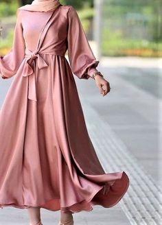 Brisedmaid Dress Hijab, Simple Satin Dress Hijab, Dress Satin Hijab Simple, Hijabi Mode, Hijab Stile, Muslim Fashion Hijab