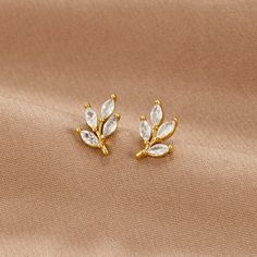 Crystal Leaf Stud Earrings Gold Studs Earrings Indian, Earrings Gold Indian, Gold Studs Earrings, Necklace Set Indian Bridal Jewelry, Fashion Terminology, Sneaker Ball, Bday List, Dainty Jewellery, Triple Hoop Earrings