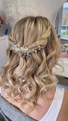 Bridal Hair Half Up, Cute Prom Hairstyles, Half Up Half Down Hair Prom, Mother Of The Bride Hair, Hair Medium