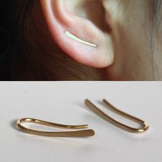 These gorgeous ear pins are made of 14k Rose gold filled ,Sterling silver or 14k gold filled 0,8mm wire and with a hammered and polished finishing. I ship all items in a jewelry gift box Measures:15mm. 20 gauge - 0.8 mm Gift Ideas For Girlfriend, Ear Sweeps, Ideas For Girlfriend, Ear Climber Earrings, Crawler Earrings, Ear Crawler, Ear Crawler Earrings, Crawlers Earrings, Ear Climber