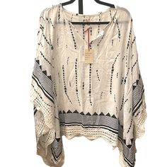 New With Tags From A Smoke Free Home. One Size Casual Poncho For Spring, Spring Vacation V-neck Poncho, Casual Batwing Sleeve Poncho For Spring, Casual One-size Poncho For Vacation, Casual One Size Poncho For Vacation, Chic Summer Poncho One Size, Chic Spring Poncho With Batwing Sleeves, Spring Chic Poncho With Batwing Sleeves, Chic One-size Summer Poncho