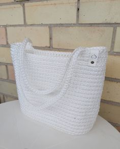 White crochet summer bag. Lightweight Crochet Shopping Tote Bag, Lightweight Crochet Tote Bag For Shopping, Lightweight Tote Crochet Bag For Shopping, Chic Handmade White Bucket Bag, Handmade Bucket Bag For Summer Shopping, Handmade Summer Shopping Bucket Bag, Rectangular White Crochet Bag For Vacation, Casual Crochet Bucket Bag For Summer, Large Capacity White Crochet Bag For Shopping