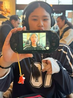 My friend was checkint out my new vita and just started vlogging. Ft fuecoco keychain i won Psp Vita, Techno Gadgets, Graffiti Words, Iphone Obsession, Black Cartoon Characters, Snapchat Funny, Retro Videos