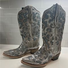 Brand New J.B. Dillon Reserve Cowgirl Silver And Baby Blue Boots Size 10 Silver Fitted Snip Toe Boots, Elegant Silver Snip Toe Boots, Silver Leather Boots With Accents, Silver Western Boots With Snip Toe, Silver Leather Western Boots, Silver Leather Snip Toe Boots, Blue Western Party Boots, Baby Blue Boots, Blue Boots