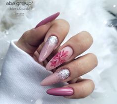 Nail Art Noel, Classy Nail Designs, Acrylic Nails Coffin Pink, Nail Designs Glitter, Nail Art Inspiration, Love Nails