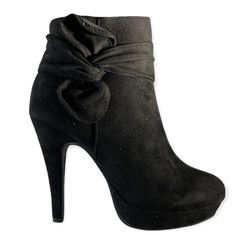 Black Faux Suede Heeled Platform Ankle Boot Women’s Shoes Size: 7 Bow Tie Booties Round Platform Toe Fit: True To Size Fastening: Side Zipper Closure Measure Approx: Heels: 4.5” Platform: 0.75” Condition: New With Box Accept Reasonable Offers Thank You For Visiting My Closet.!! Winter Ankle Strap Booties, Fall Platform Heeled Boots With Ankle Strap, Winter Ankle Boots With Wrapped Heel, Chic Platform Heels For Winter, Winter Party Booties With Padded Ankle, Chic Evening Winter Booties, Ankle-high Synthetic Booties For Party, Chic Winter Booties With Padded Ankle, Winter Party Platform Booties