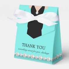 a thank you bag with pearls on it