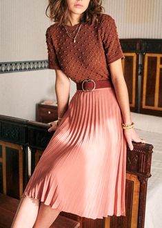 Dino Skirt, Rok Outfit, Pretty Skirts, 2019 Fashion, Mode Inspo, Mode Vintage, Mode Inspiration, Looks Vintage, Classy Dress