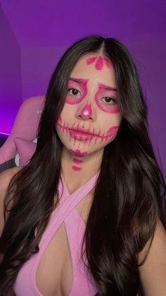 Day Of The Dead Makeup Easy Kids, Preshower Makeup Ideas, Pink Skeleton Makeup, Easy Catrina Makeup, Pink Halloween Makeup, Face Makeup For Halloween, Makeup Rosa, Catrina Makeup, Cute Clown Makeup