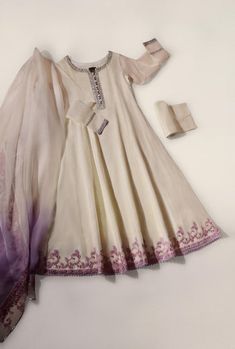 Fitted Tissue Silk Anarkali Set With Floral Embroidery, Elegant Hand Embellished Organza Traditional Wear, Traditional Hand Embellished Cream Sets, Traditional Cream Hand-embellished Sets, Elegant Anarkali Set With Floral Embroidery For Transitional Season, Elegant Cream Anarkali Set With Floral Embroidery, Formal Handwork Dupatta For Eid, Formal Eid Dupatta With Handwork, Traditional White Hand Embellished Dupatta